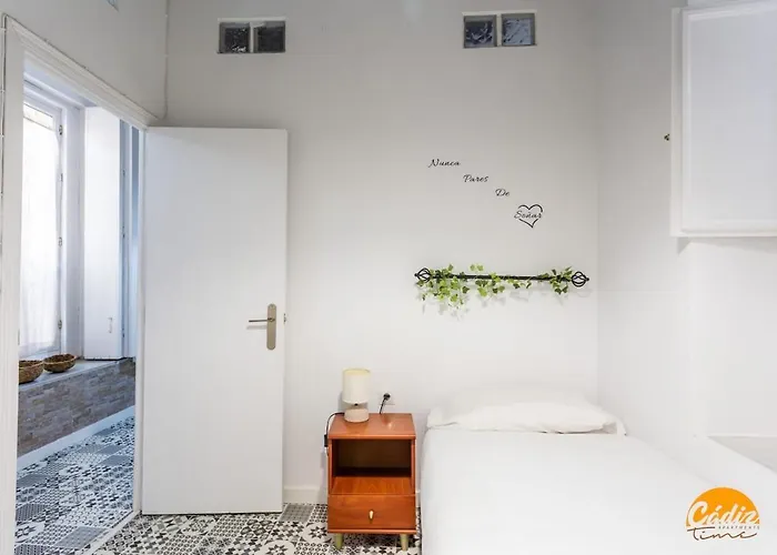 Adolfo De Castro By Time カディス