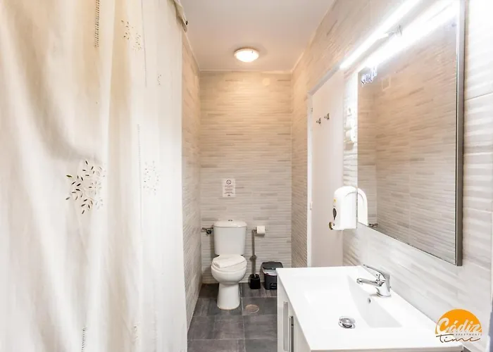 Apartment Adolfo De Castro By Time *