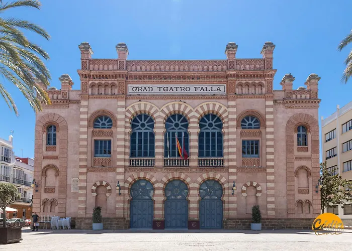 Adolfo De Castro By Time Apartment