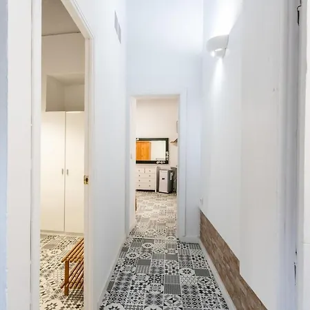 Adolfo De Castro By Time * 加的斯